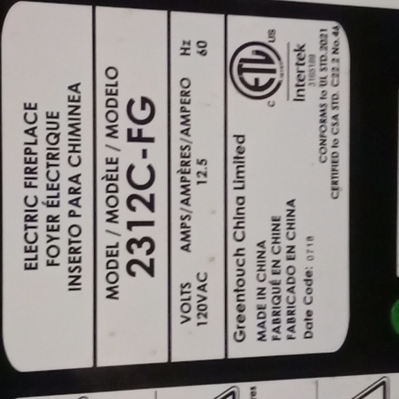 Electric fireplace - Picture 2 of 2